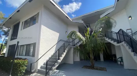 2445 SW 18th Ter #901, Fort Lauderdale, FL 33315