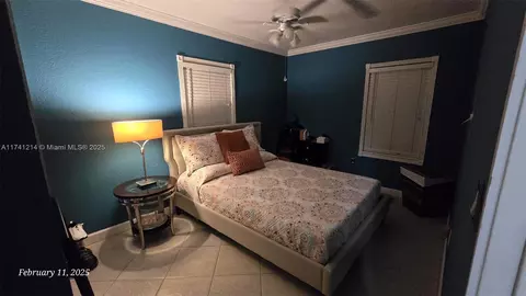 Bedroom - 761 NE 4th Pl, Hialeah, FL 33010 photo 4 of 4