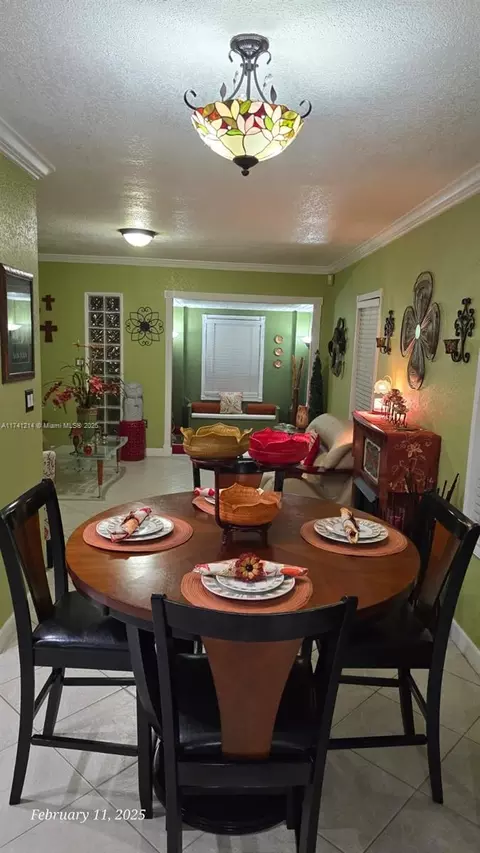 Dining - 761 NE 4th Pl, Hialeah, FL 33010 photo 1 of 2