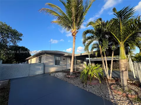 5609 SW 40th St, West Park, FL 33023