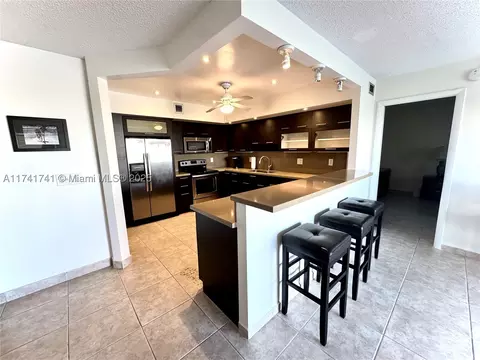 400 Diplomat Pkwy #602, Hallandale Beach, FL 33009