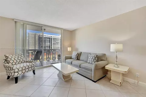 3113 S Ocean Dr #804, Hallandale Beach, FL 33009 photo 14