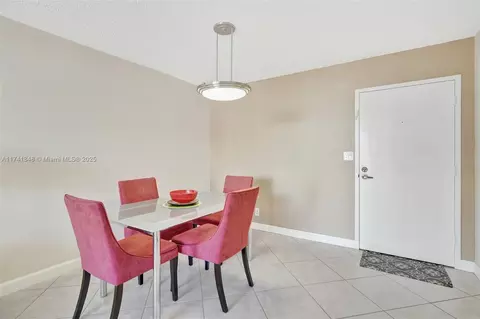 3113 S Ocean Dr #804, Hallandale Beach, FL 33009 photo 17