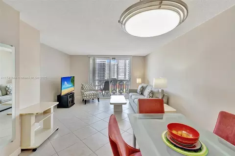 3113 S Ocean Dr #804, Hallandale Beach, FL 33009 photo 11
