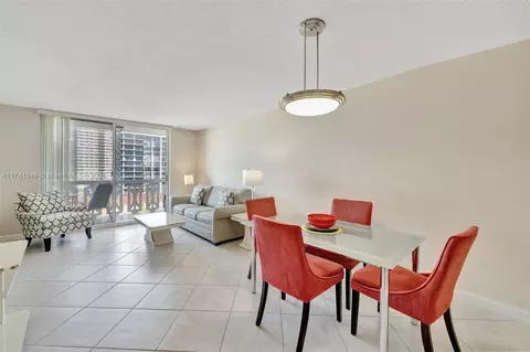 3113 S Ocean Dr #804, Hallandale Beach, FL 33009 photo 5