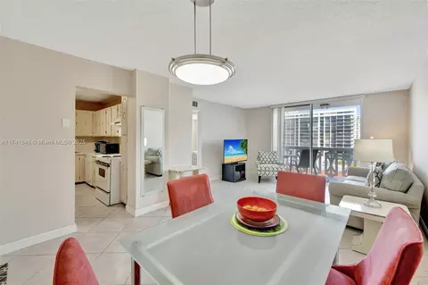 3113 S Ocean Dr #804, Hallandale Beach, FL 33009 photo 12