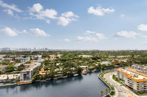 2555 Collins Ave #2210, Miami Beach, FL 33140