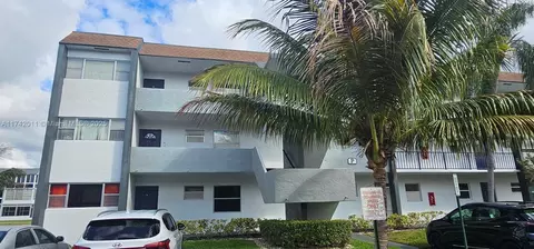 8340 Sands Point Blvd #P101, Tamarac, FL 33321