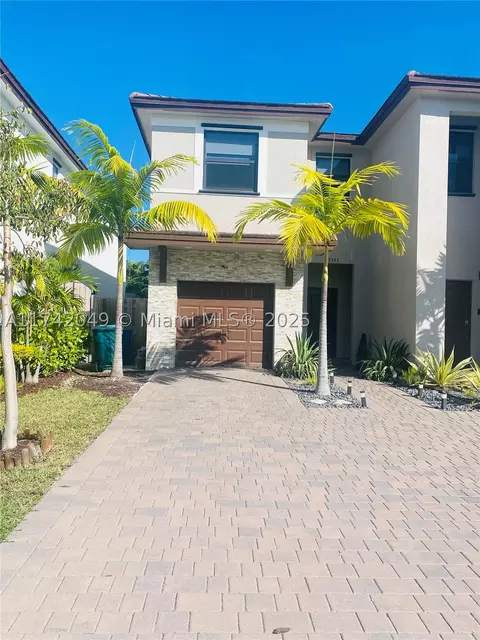 25357 SW 108th Ct, Homestead, FL 33032