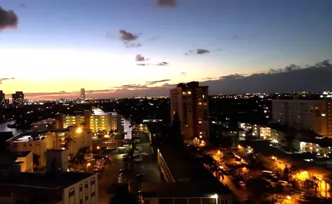 3180 S Ocean Dr #1219, Hallandale Beach, FL 33009