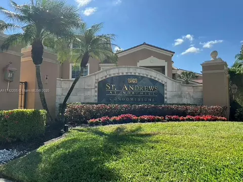 7940 N Nob Hill Rd #201, Tamarac, FL 33321