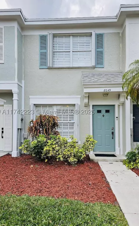 8049 Sanibel Dr, Tamarac, FL 33321