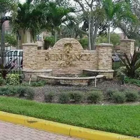 2826 S University Dr #3102, Davie, FL 33328