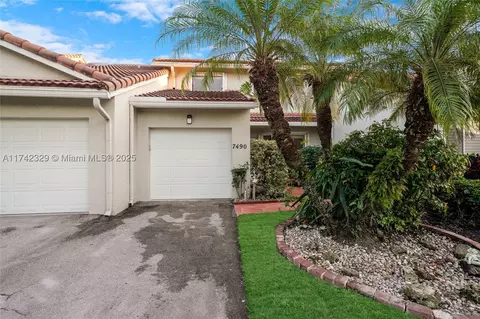 7490 S Pinewalk Dr S #94-20, Margate, FL 33063