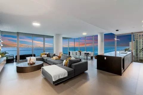 2000 S Ocean Dr #10B, Hallandale Beach, FL 33009