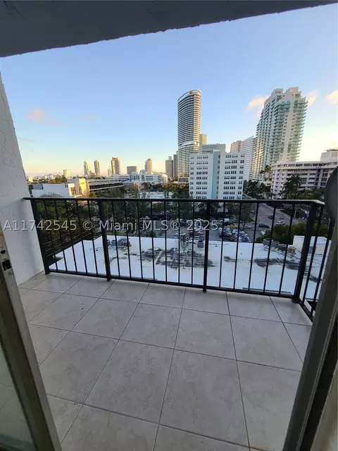 899 West Ave #PHD, Miami Beach, FL 33139