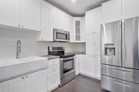 5830 SW 42 Te, Miami, FL 33155 photo 8
