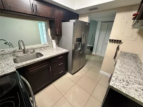 11750 SW 18th St #531-1, Miami, FL 33175