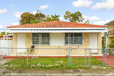 2027-29 NW 1st Ter, Miami, FL 33125