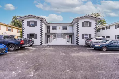 4351 Riverside Dr, Coral Springs, FL 33065