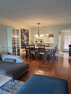 1811 Sabal Palm Dr #104, Davie, FL 33324