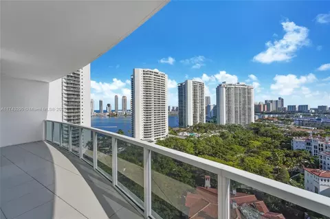 4100 Island Blvd #1401, Aventura, FL 33160