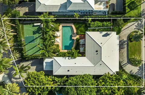6655 Pinetree Ln, Miami Beach, FL 33141