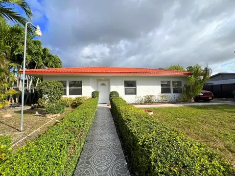 15041 SW 306th St, Homestead, FL 33033