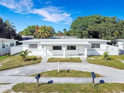 1031 NW 108th Ter, Miami, FL 33168