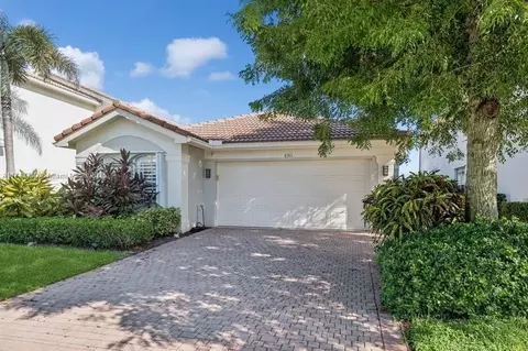 8911 Chestnut Ridge Way, Boynton Beach, FL 33473