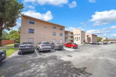8460 SW 154th Cir Ct #133, Miami, FL 33193