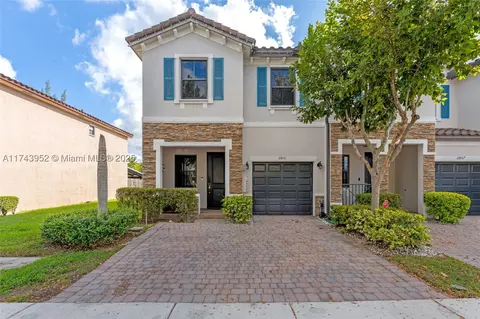11851 SW 150th Pl #11851, Miami, FL 33196