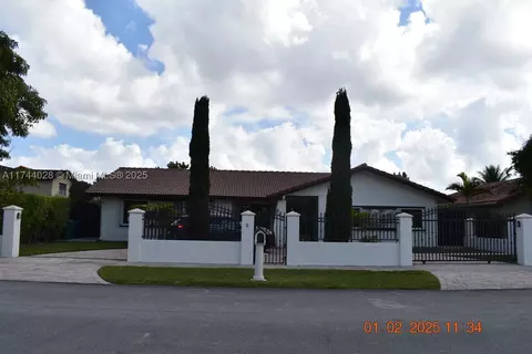 845 SW 94th Ct, Miami, FL 33174