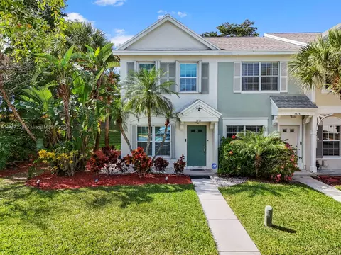 7821 Sanibel Dr, Tamarac, FL 33321