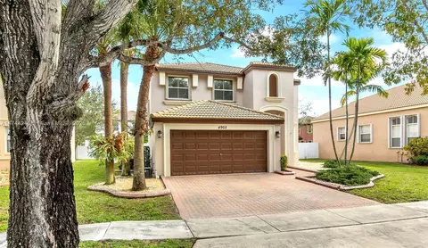 4955 SW 159th Ave, Miramar, FL 33027