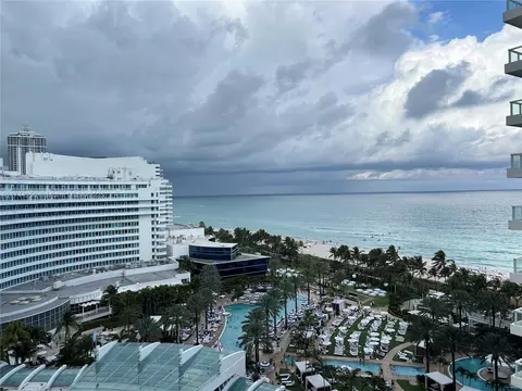 4401 Collins Ave #1401, Miami Beach, FL 33140
