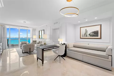 17875 Collins Ave #2704, Sunny Isles Beach, FL 33160