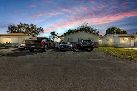 1330 SW 34th Ave, Fort Lauderdale, FL 33312