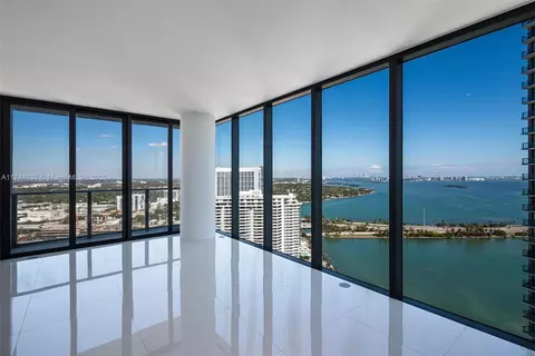 650 NE 32nd St #3408, Miami, FL 33137