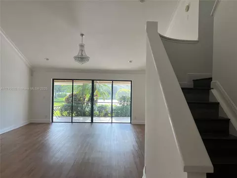 8639 Eagle Run Dr #11, Boca Raton, FL 33434