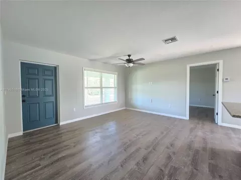 Living - 3268 NW 29th Ave, Okeechobee, FL 34972 photo 2 of 3