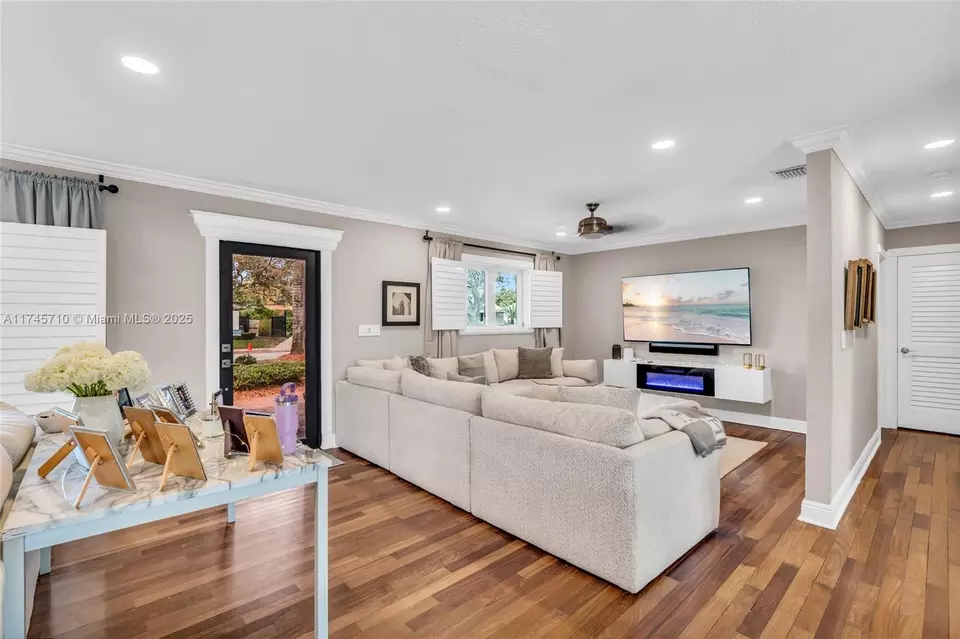 Other - 9020 SW 85th Ter, Miami, FL 33173 photo 4 of 9