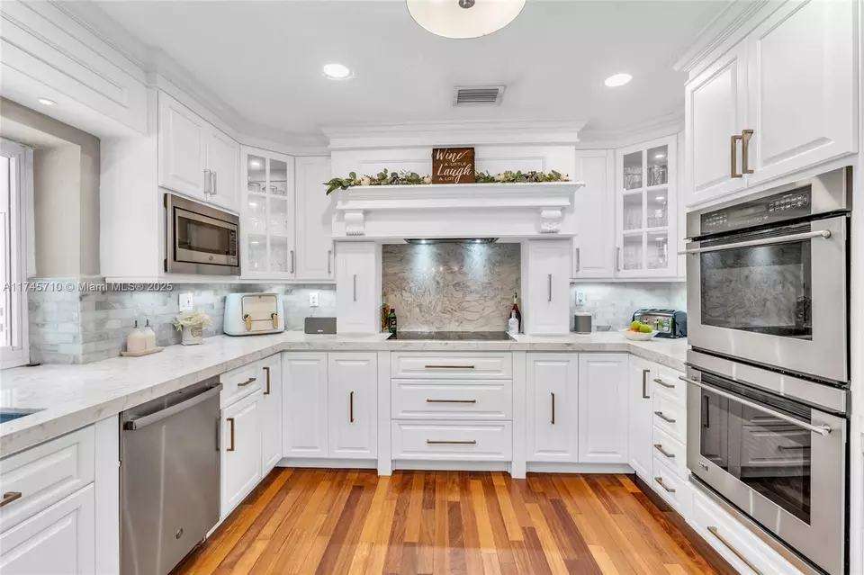 Kitchen - 9020 SW 85th Ter, Miami, FL 33173 photo 2 of 3