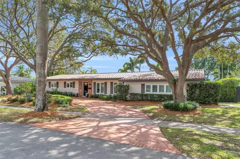 Exterior - 9020 SW 85th Ter, Miami, FL 33173 photo 1 of 10