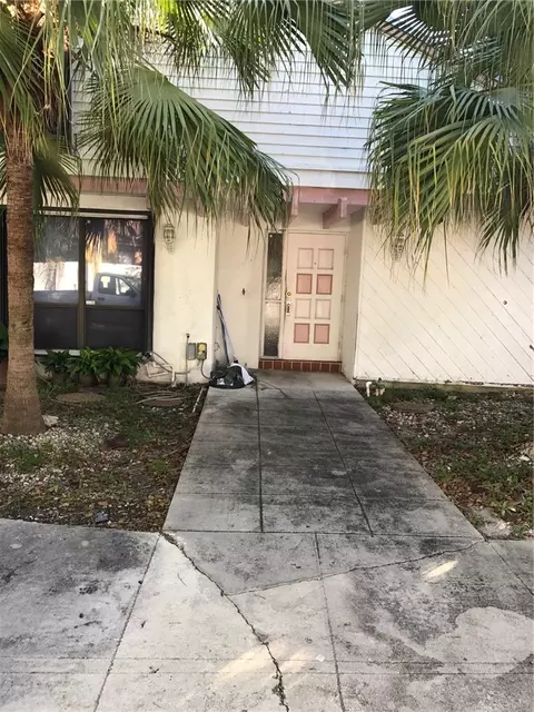 315 NE 110th St, Miami, FL 33161