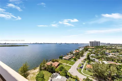 11113 Biscayne Blvd #1653, Miami, FL 33181