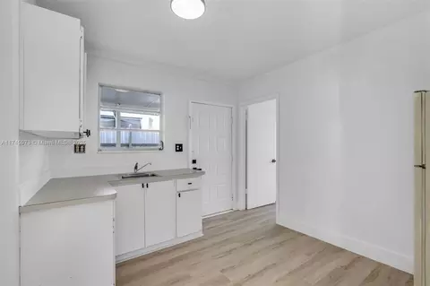Other - 4164 W 6th Ave, Hialeah, FL 33012 photo 5 of 7