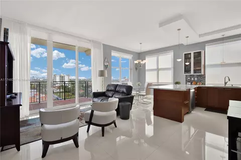 1607 Ponce De Leon Blvd #10A, Coral Gables, FL 33134
