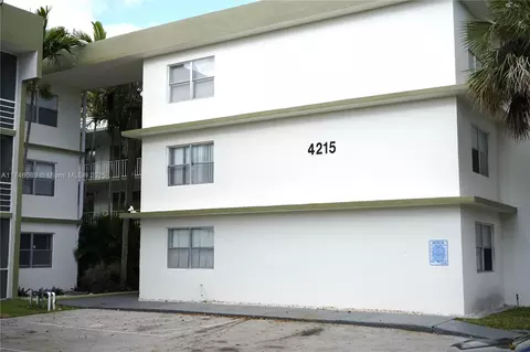 4215 N University Dr #301, Sunrise, FL 33351