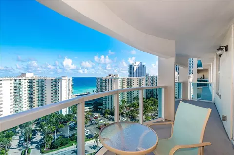 3800 S Ocean Dr #1716, Hollywood, FL 33019